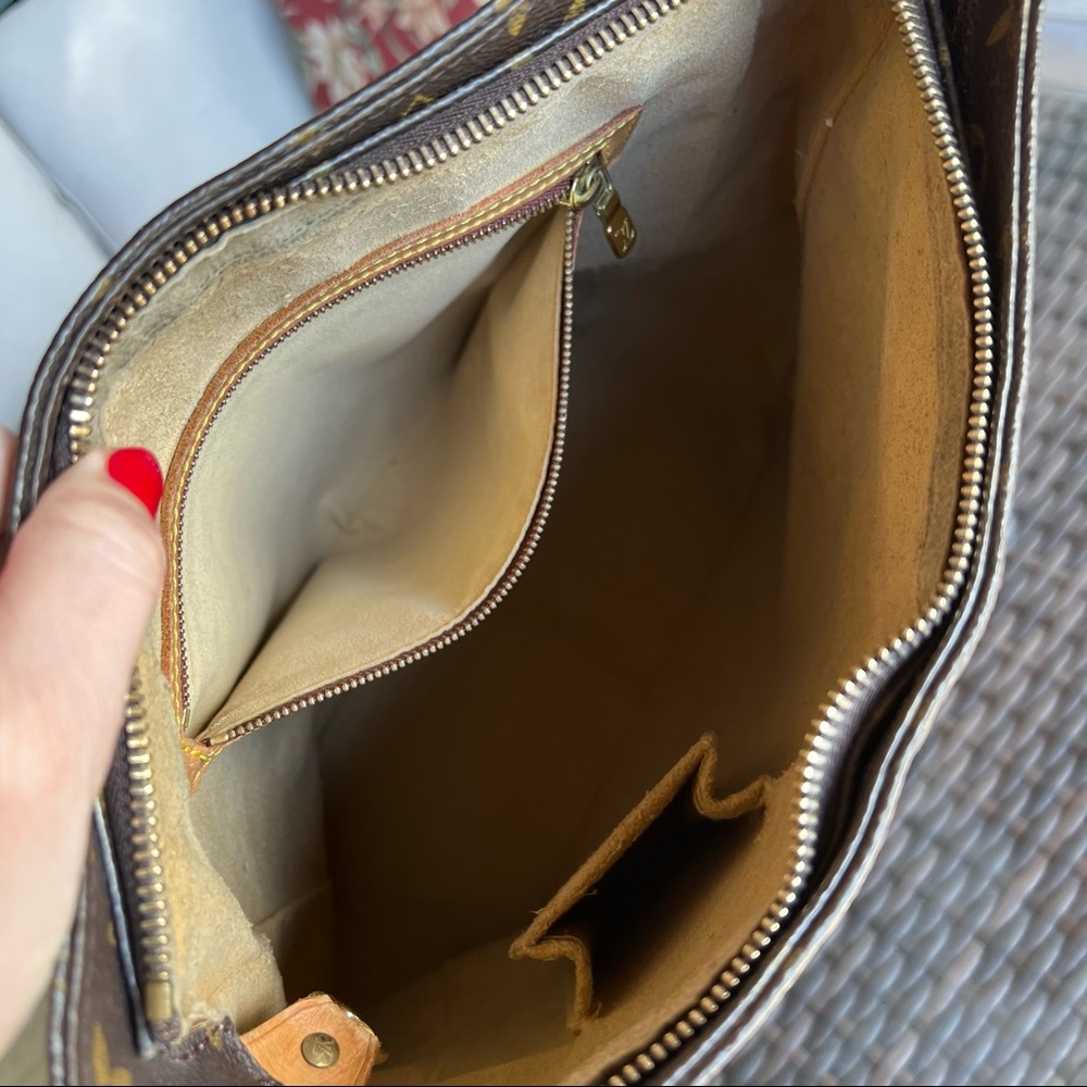 Vintage Louis Vuitton Looping GM Hobo Bag - Picture 11 of 15